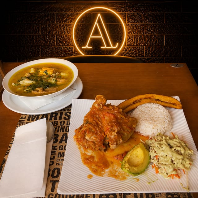 Sancocho de Gallina